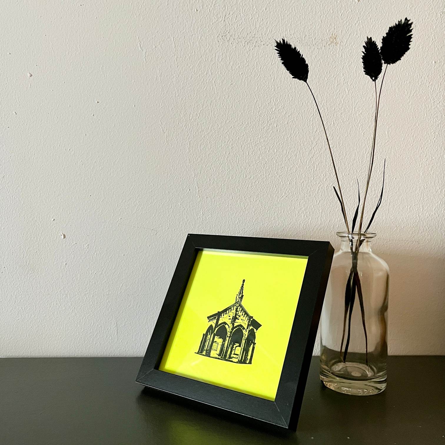 Mini Print | Neon Klingele im schwarzen Rahmen 14,5 cm